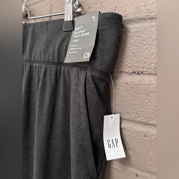 Gap NWT Tech Jersey Gray Jogger XL tall - Picture 4 of 10